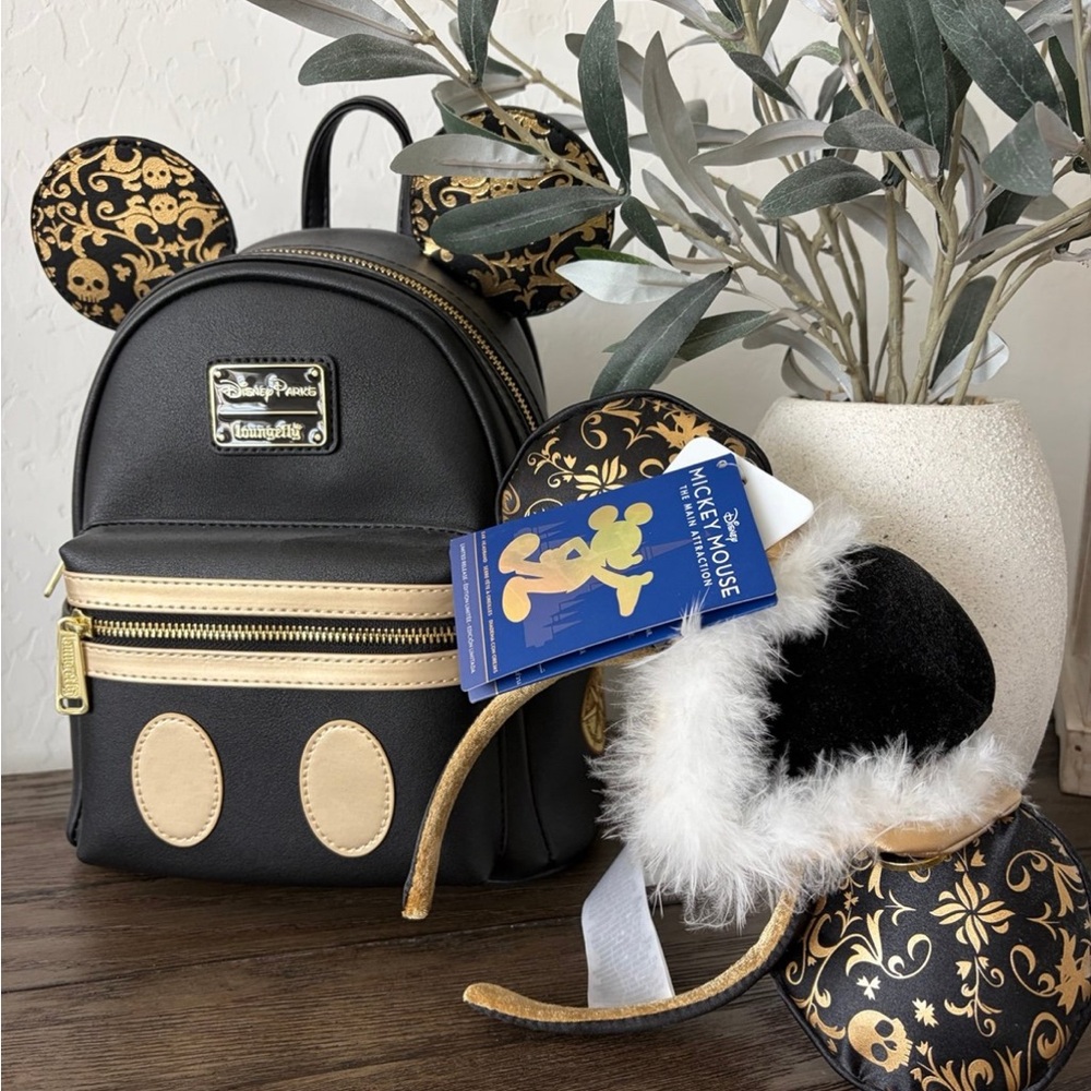 Disney Pirates Of The Caribbean Loungefly Backpack & Minnie Ears